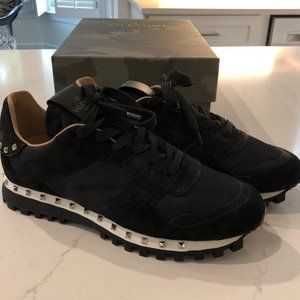 Valentino Rockstud Sneakers